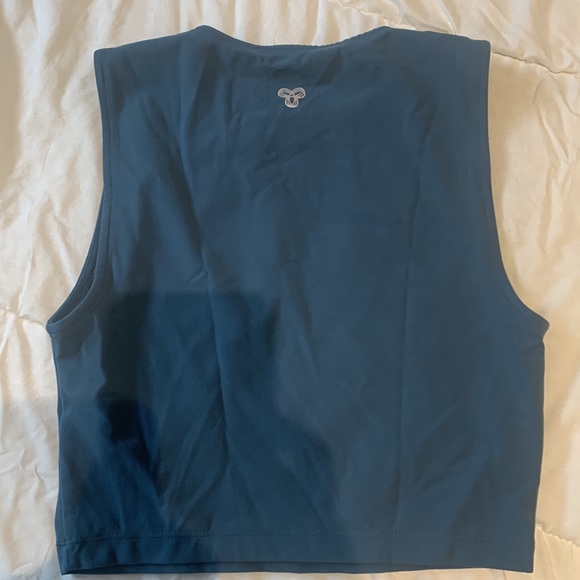 tna aritzia - Picture 3 of 3